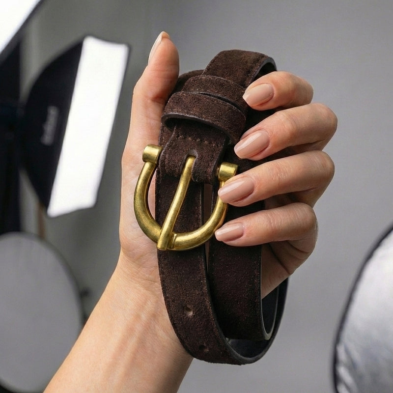חגורת Suede Luxe מעור פרה בגימור זמש עם אבזם מוזהב