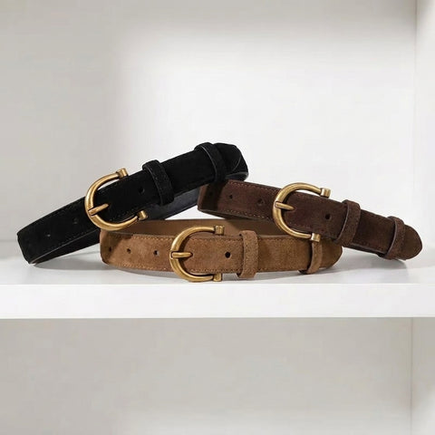 חגורת Suede Luxe מעור פרה בגימור זמש — הקו שסוגר כל לוק