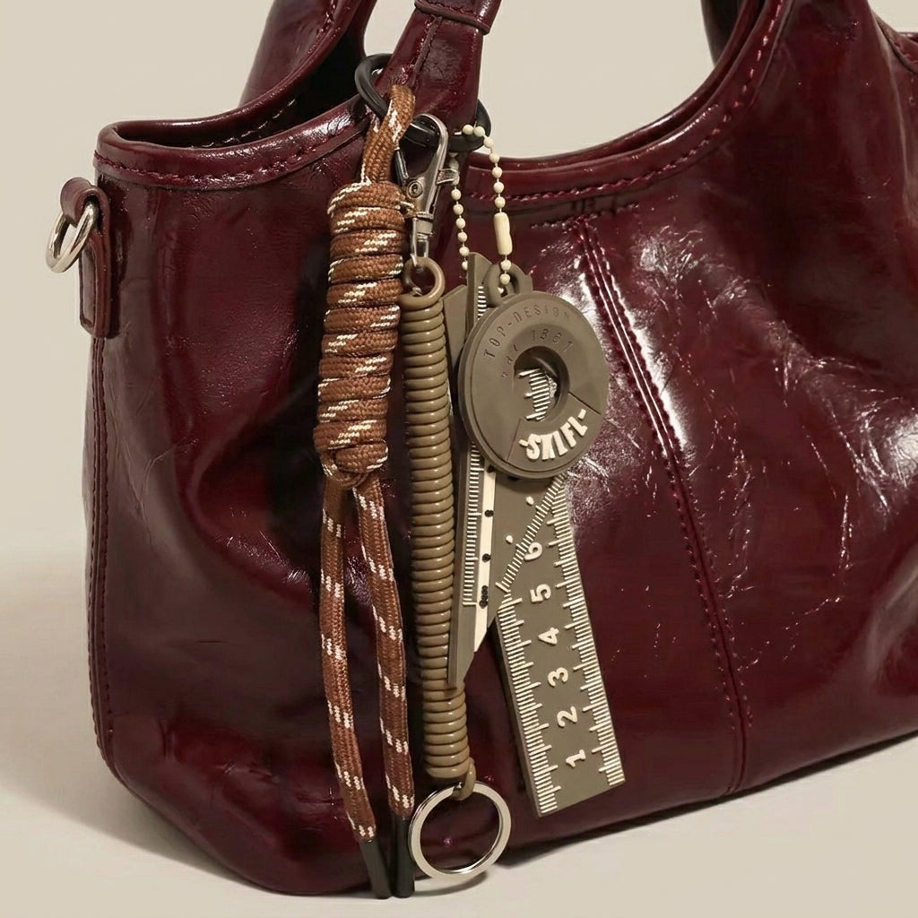 MY Urban Crossbody עור יוקרתי בעיצוב מינימליסטי עם טאץ' אורבני